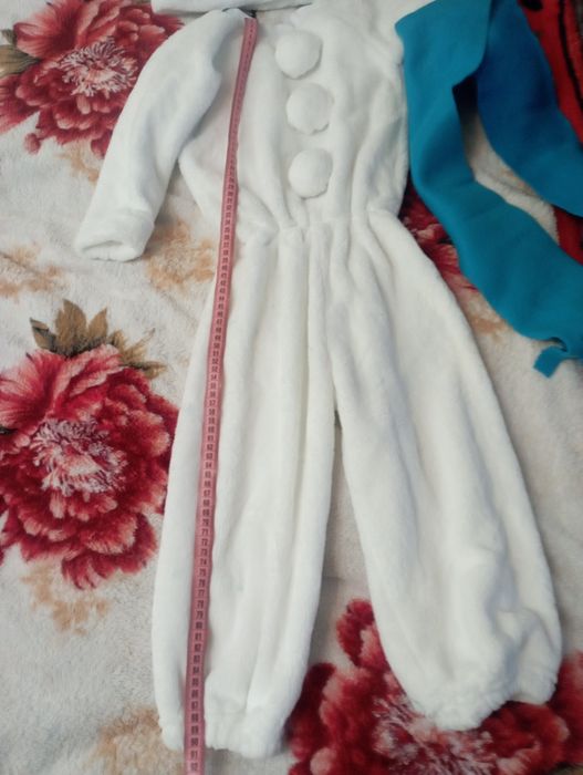 Прокат дитячих костюмів на 3-5 роки 300грн