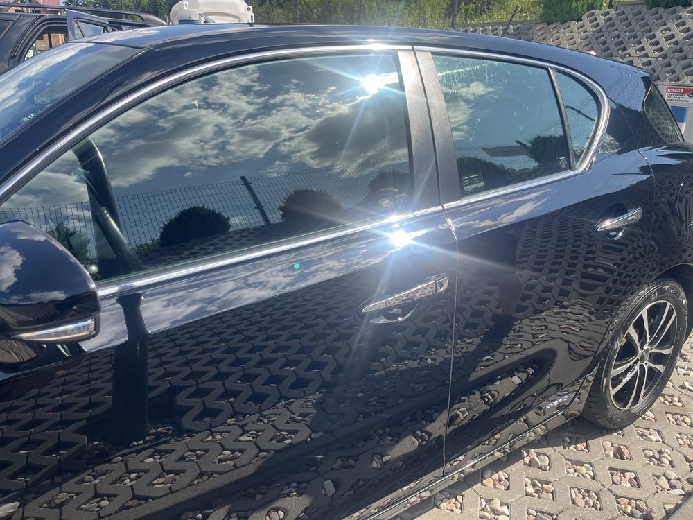 Lexus Ct200h 2011