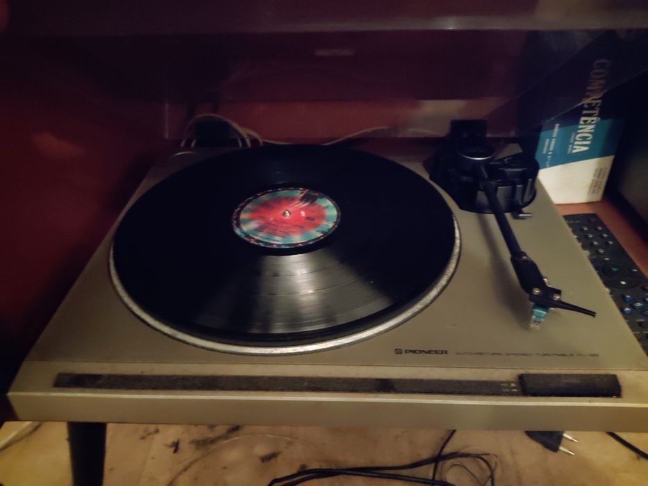 Gira-Discos Vintage Pioneer PL-120