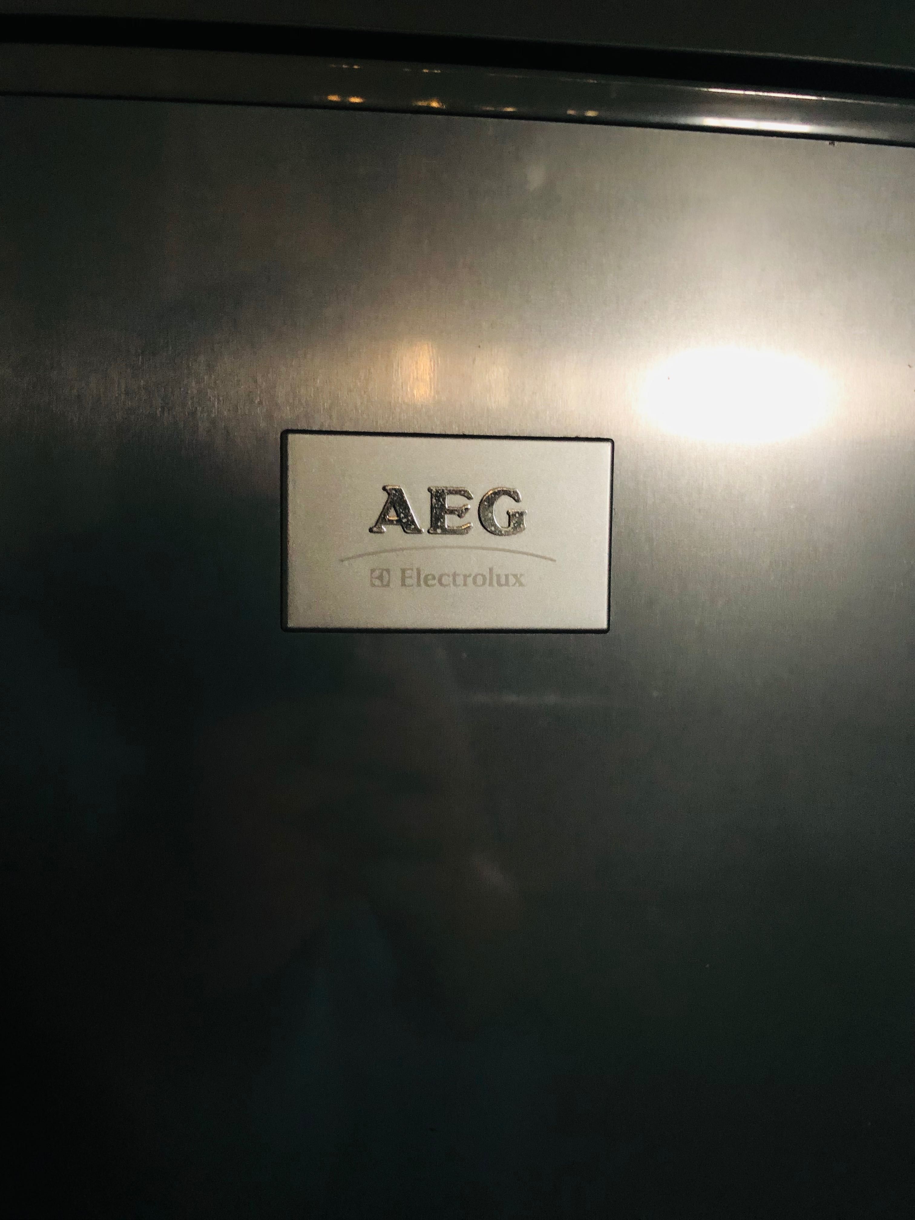 Mini Frigorífico AEG - Electrolux
