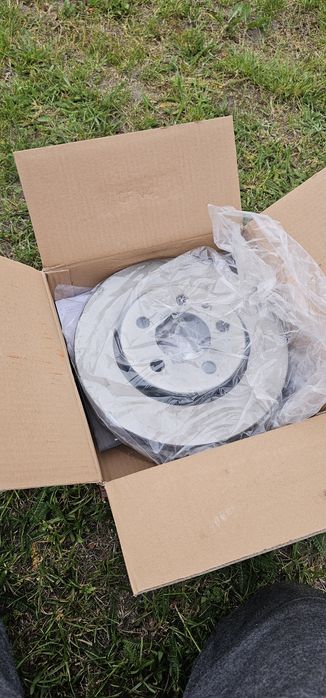 Tarcze hamulcowe tył audi a3 8l