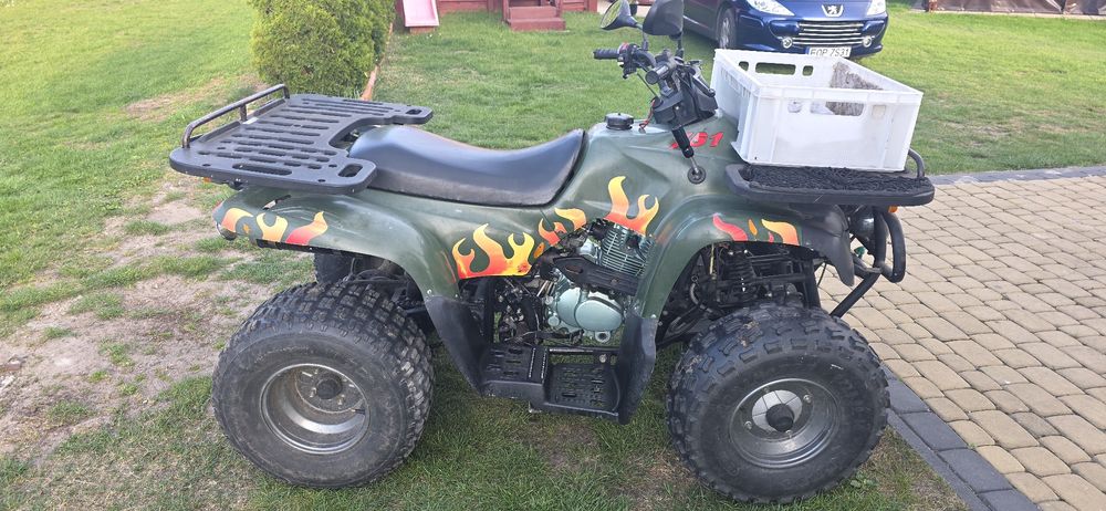 Quad 250 z nowym silnikiem