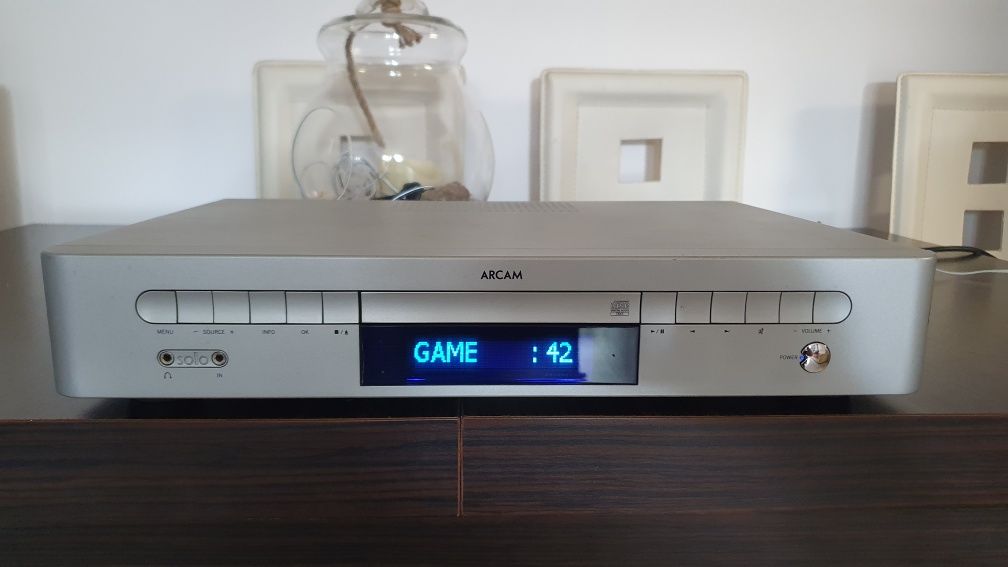 Amplituner ARCAM SOLO orginał pilot