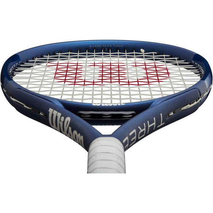 Тенісна ракетка Wilson Triad Three
