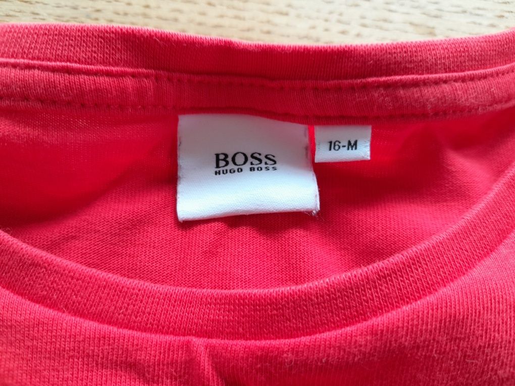 Sprzedam dwie koszulki Hugo Boss chlopiece