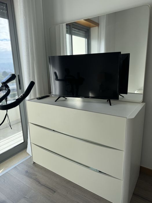 Cama criado e comoda