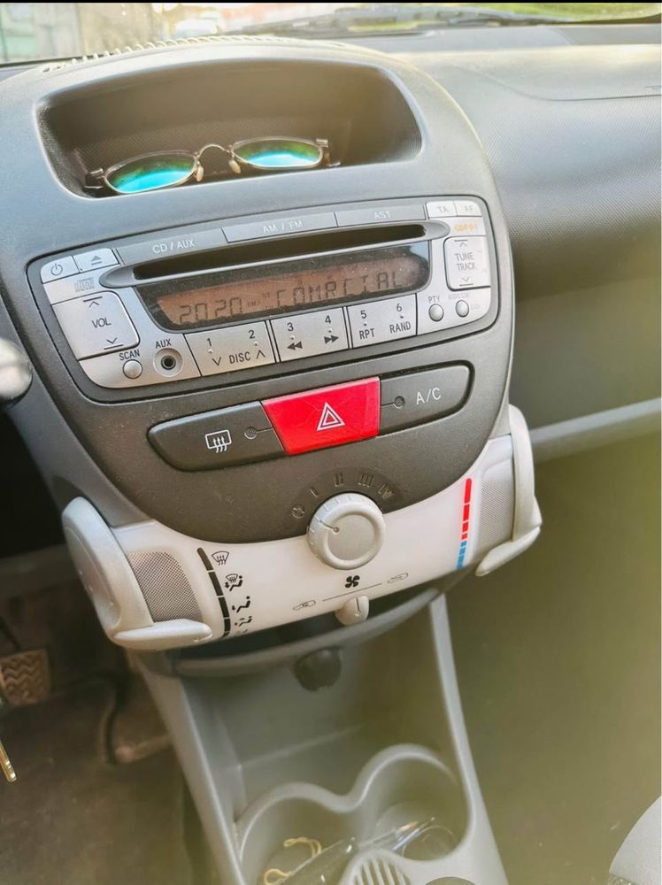 Peugeot 107 1.0 gasolina