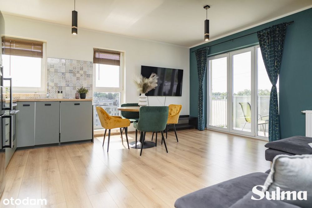 Dużo światła i zieleni za oknem | Ustawne wnętrze