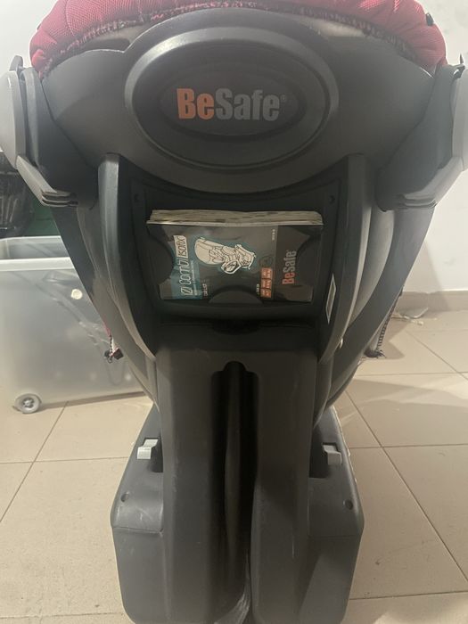 Cadeira para crianca em muito bom estado