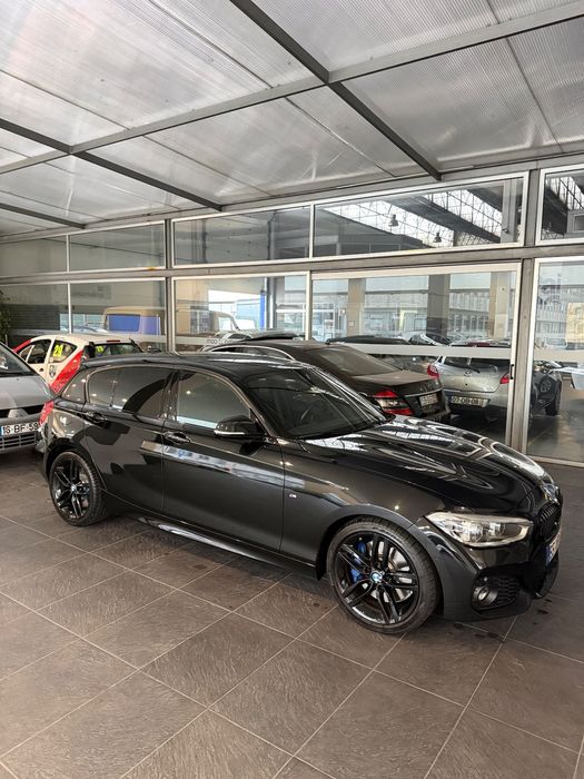 BMW 116 d Pack Desportivo M Auto
