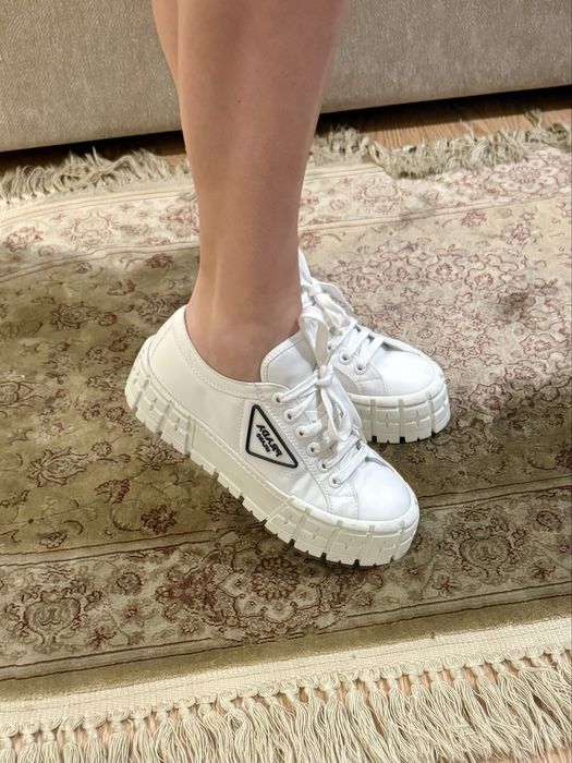 Продам мокасини PRADO 38р. 24.5 по устілці, оригінал