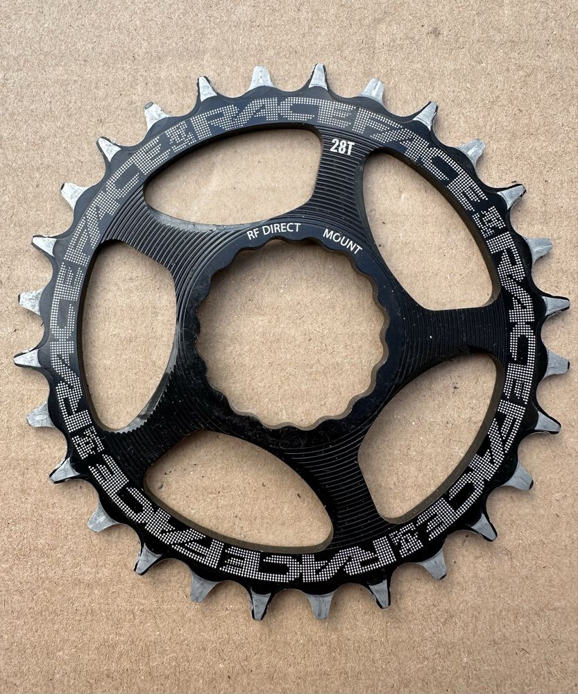 Zębatka RaceFace 28T