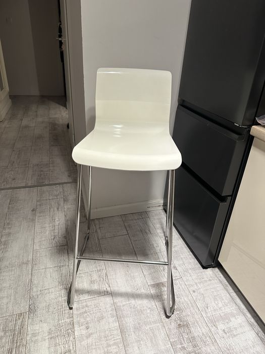 Hokery krzesła barowe Ikea