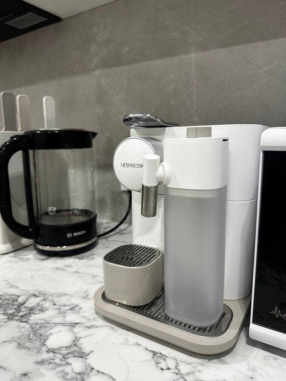 Капсульная кофеварка Nespresso