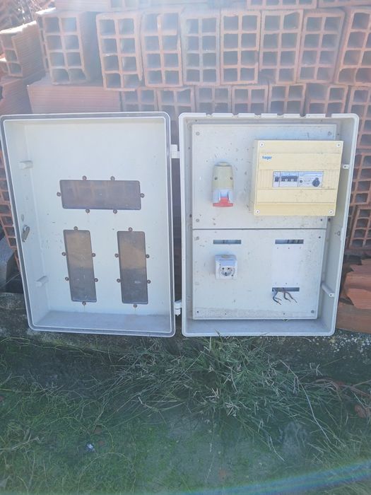 Quadro eléctrico de obras como nas fotos