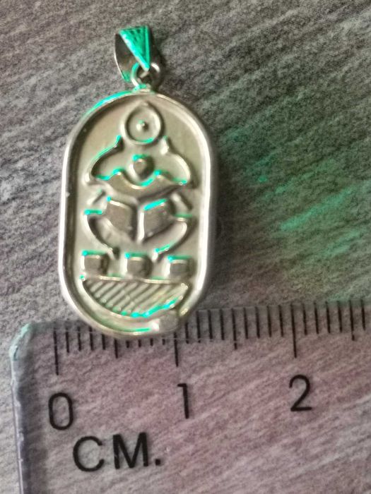 złoty Skarabeusz - zawieszka wisior amulet z Egiptu, złoto 750