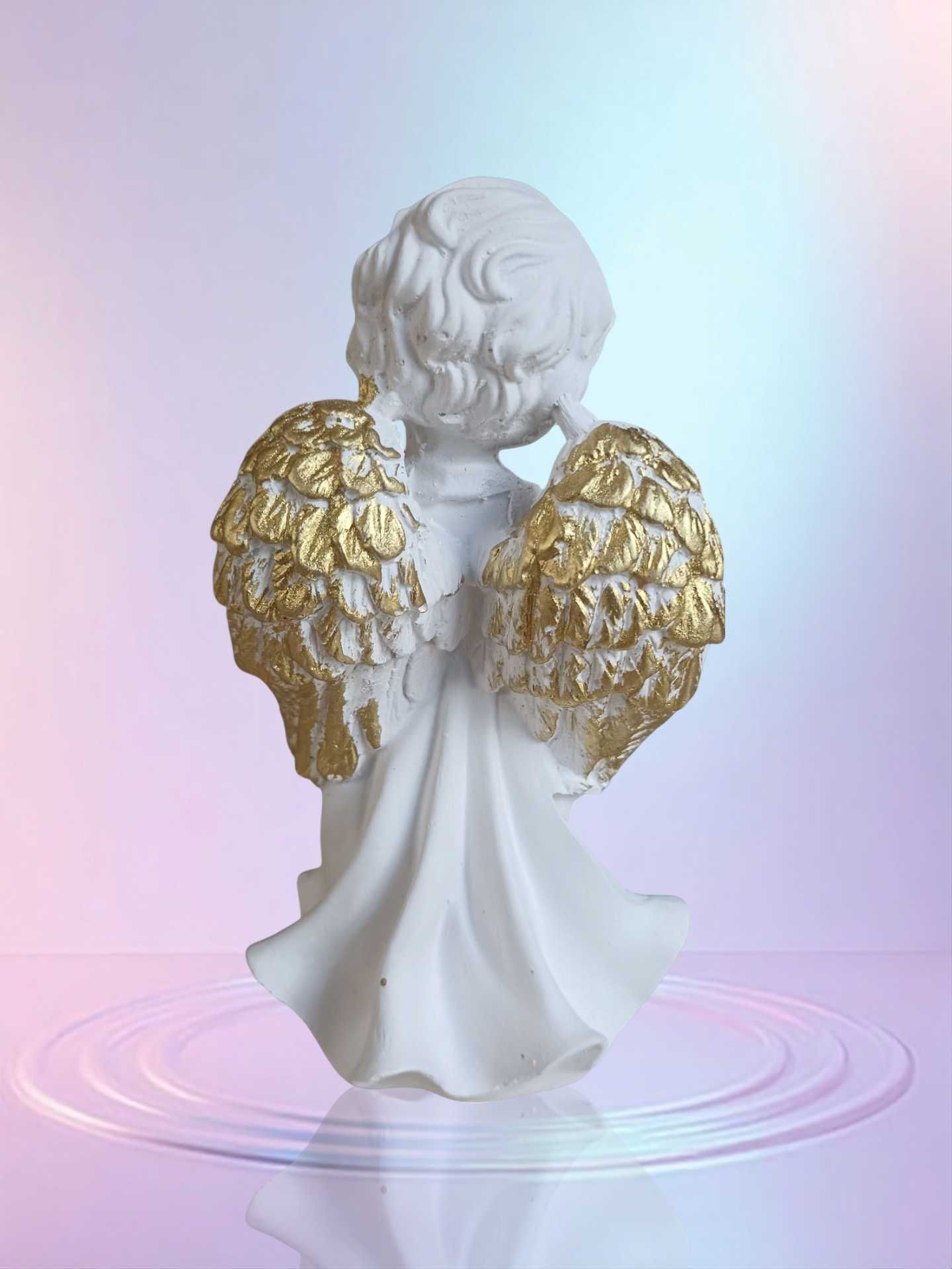 Figurka Anioł Aniołek Komunijny z Książeczką 18 cm Komunia Upominek