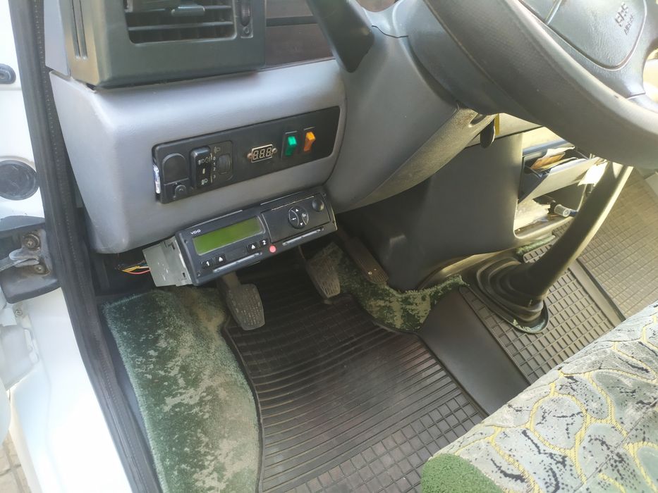 Мерседес sprinter 312d