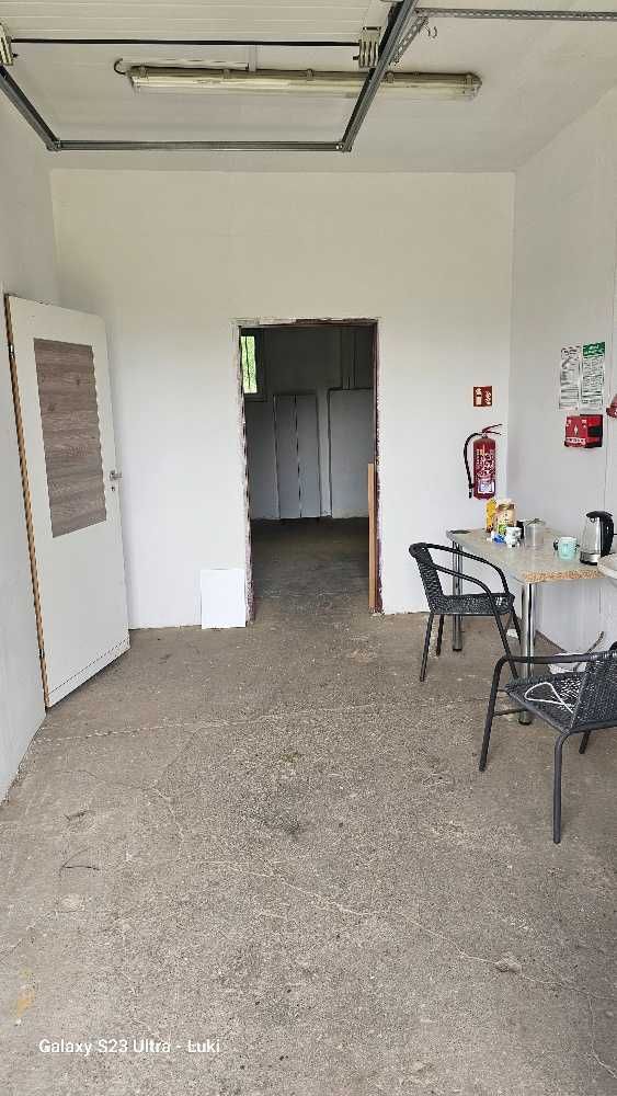 Magazyn, hala produkcyjna z rampą, ogrzewanie C.O. - 128m2