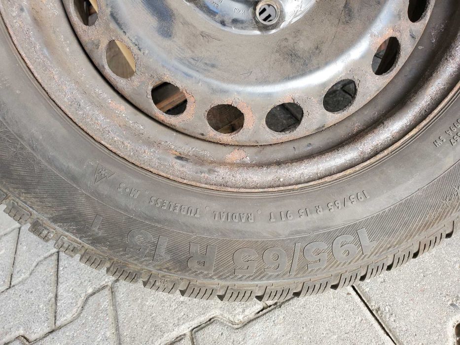 Komplet kół zimowych VW, SEAT, Skoda 195/65R15, 195/65/15 6-7 mm