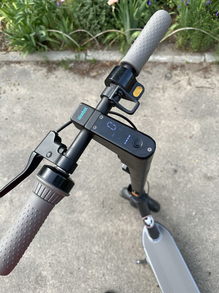 Ninebot max G30 d2