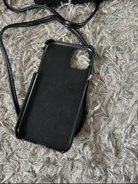 Case na sznurku iphone 11