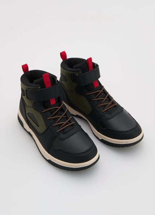 Черевики reserved