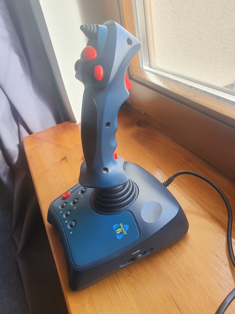 Retro Joystick Analogowy SV-243 Magnum 6 InterAct vintage