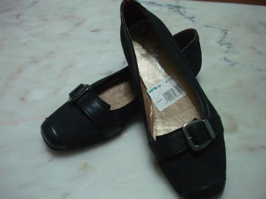 Sandálias de Ganga a preço especial