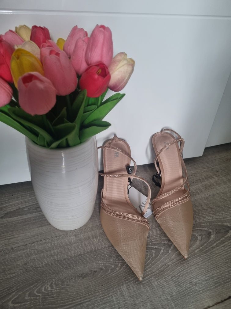 Szpilki krysztalki buty cyrkonie szampański złote r 39