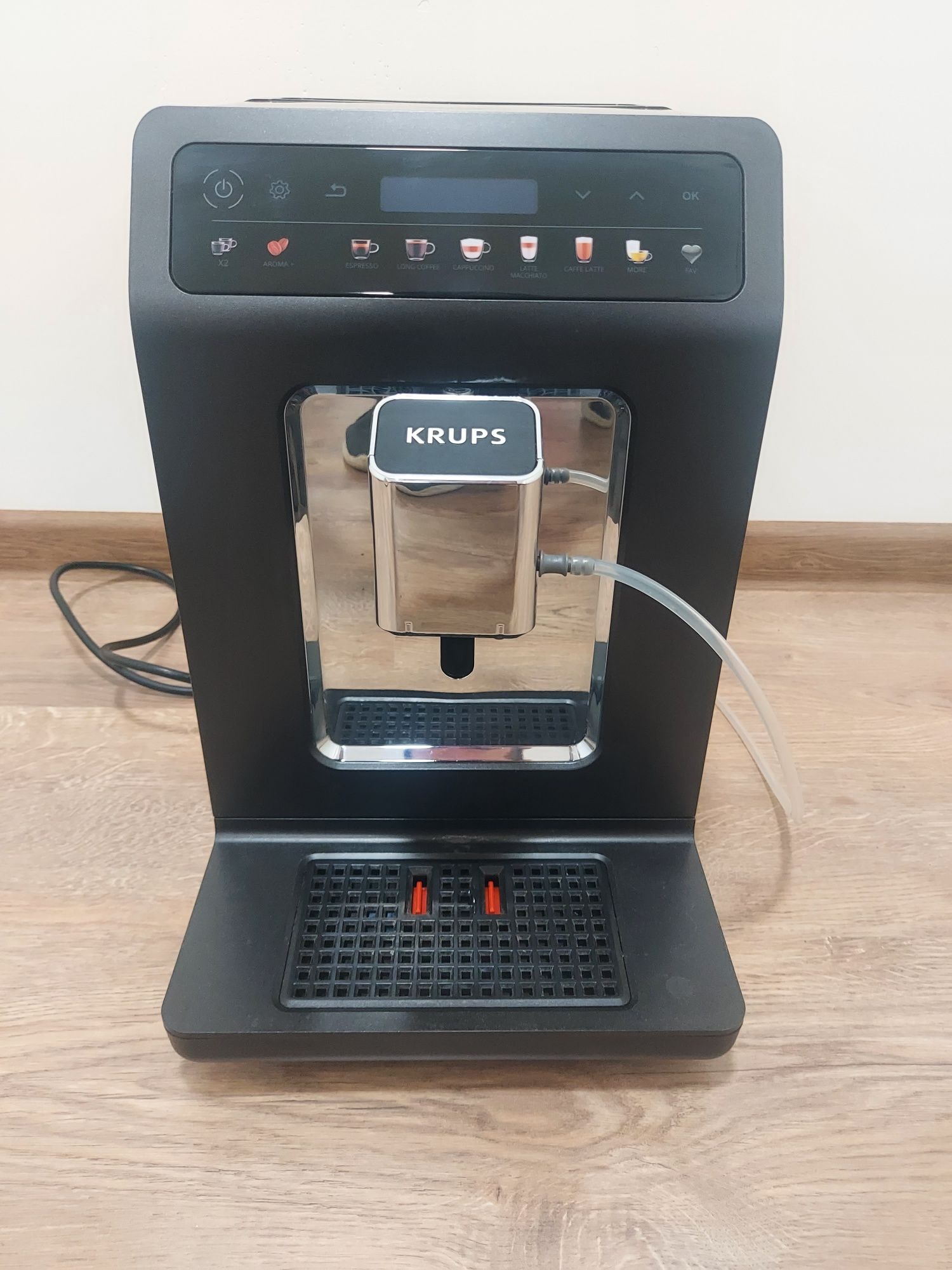 Ekspres do kawy automatyczny Krups EA895N10