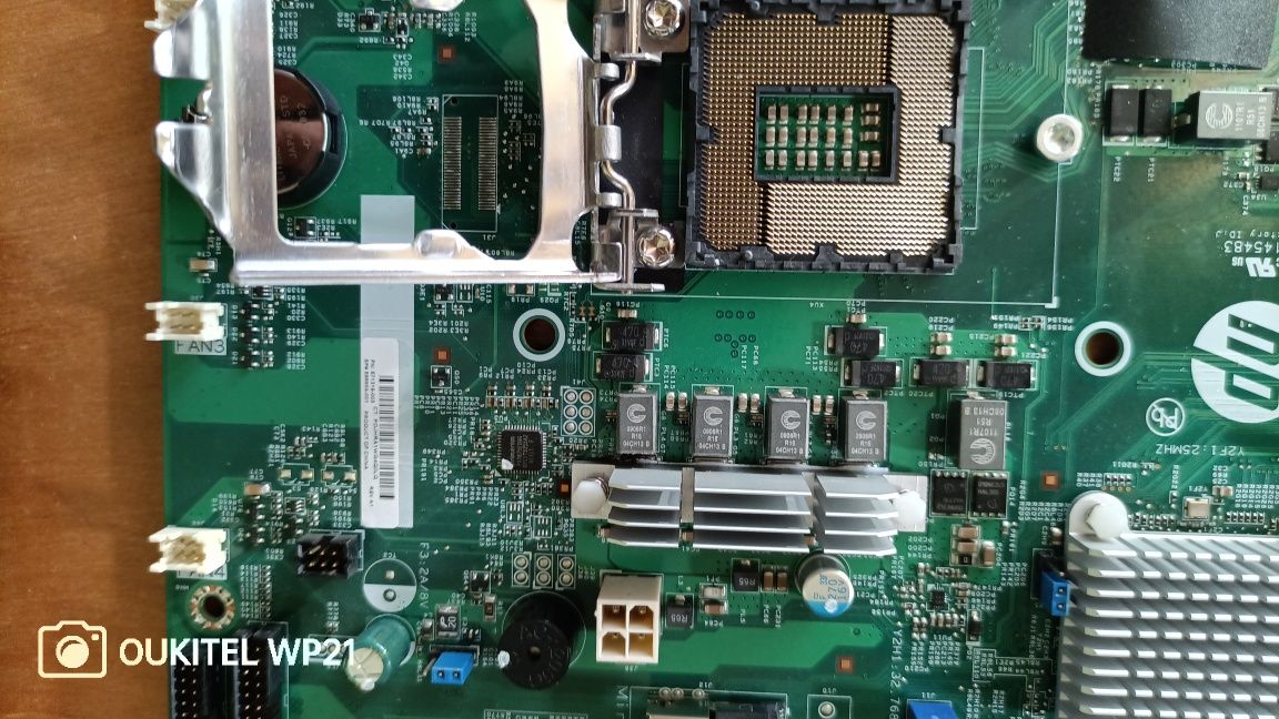 Материнская плата  бу для сервера HP DL320e Gen8, s1155, 4xDDR3,, VGA