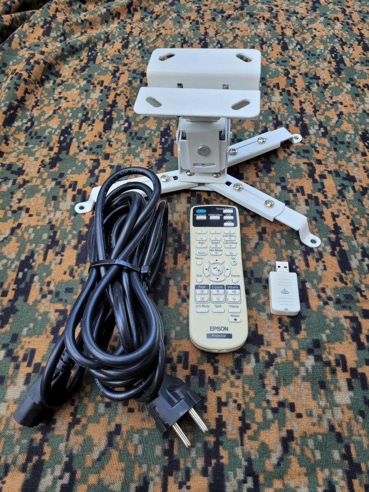 Projektor Epson EB-980W