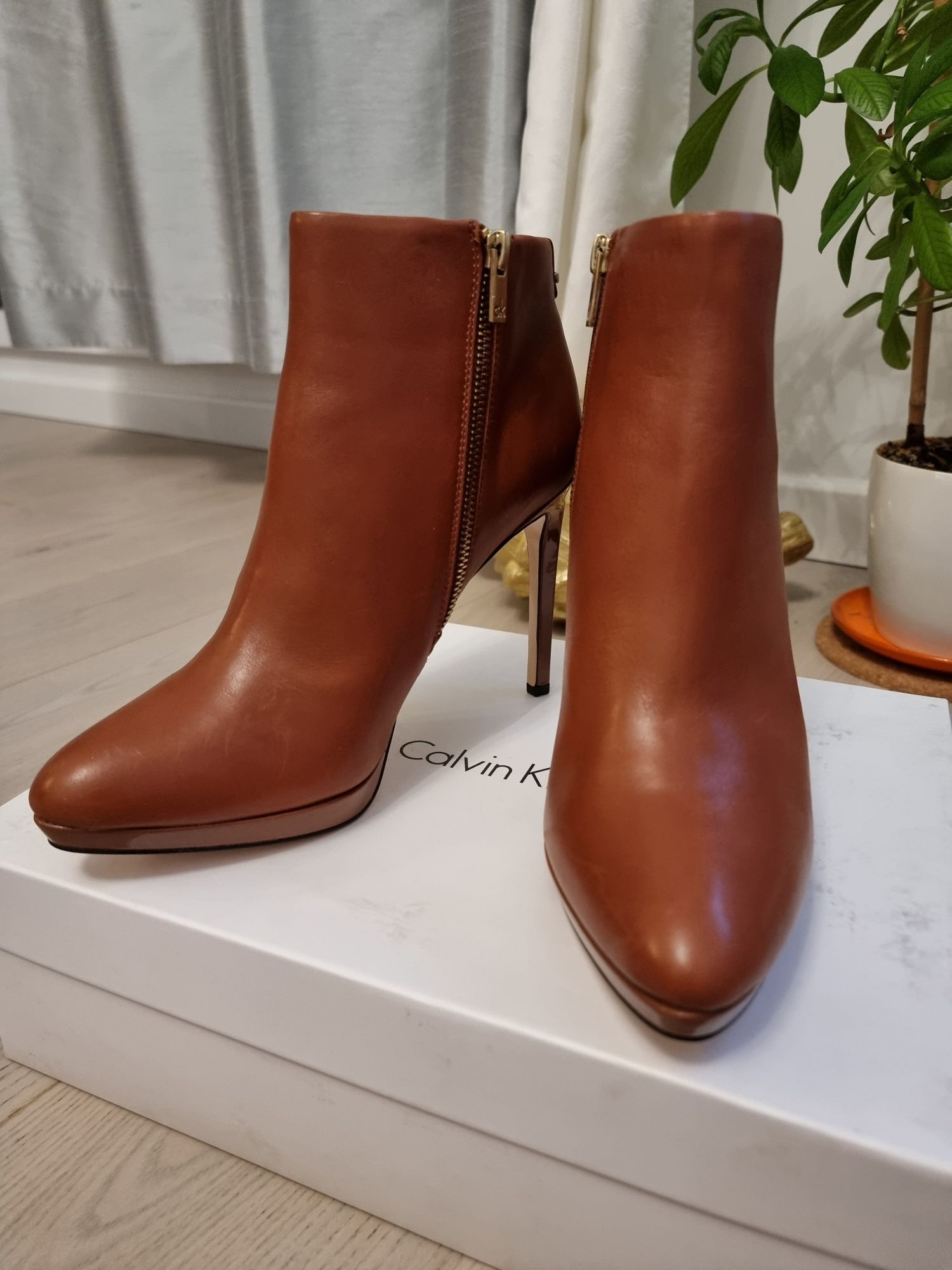 Buty Calivn Klein obcas 11cm - nowe