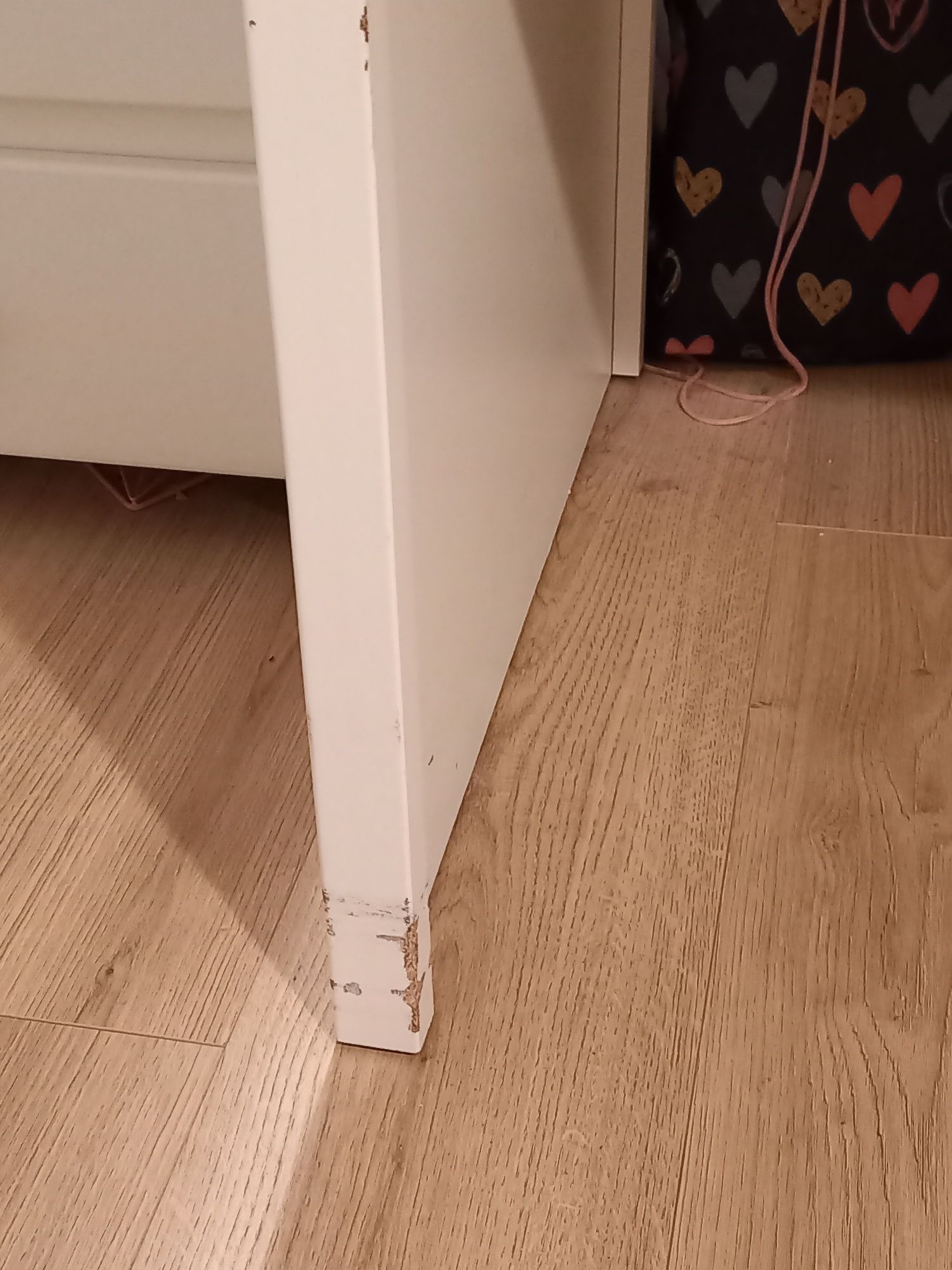 Biurko z BRW białe