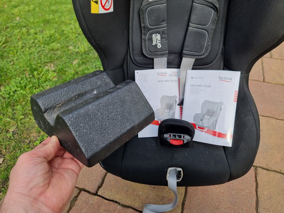 Fotelik tyłem 9-25kg Britax Romer Max Way Plus na Pasy bez isofix 9msc