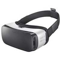 Очки виртуальной реальности для смартфонов Samsung Gear VR