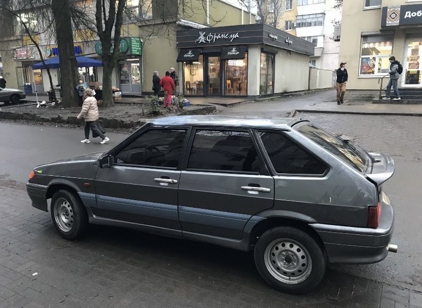 Продам ваз 2114 на боевом ходу