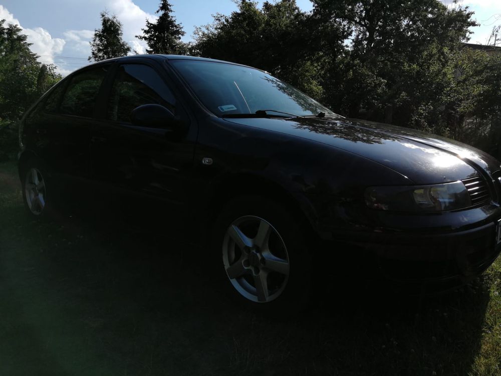 Seat Leon uszkodzony