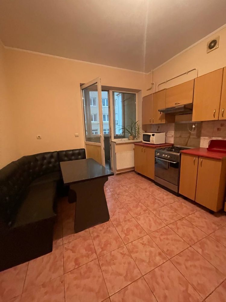 Продаж 2х кім квартири з ремонтом ПРОСПЕКТ 114