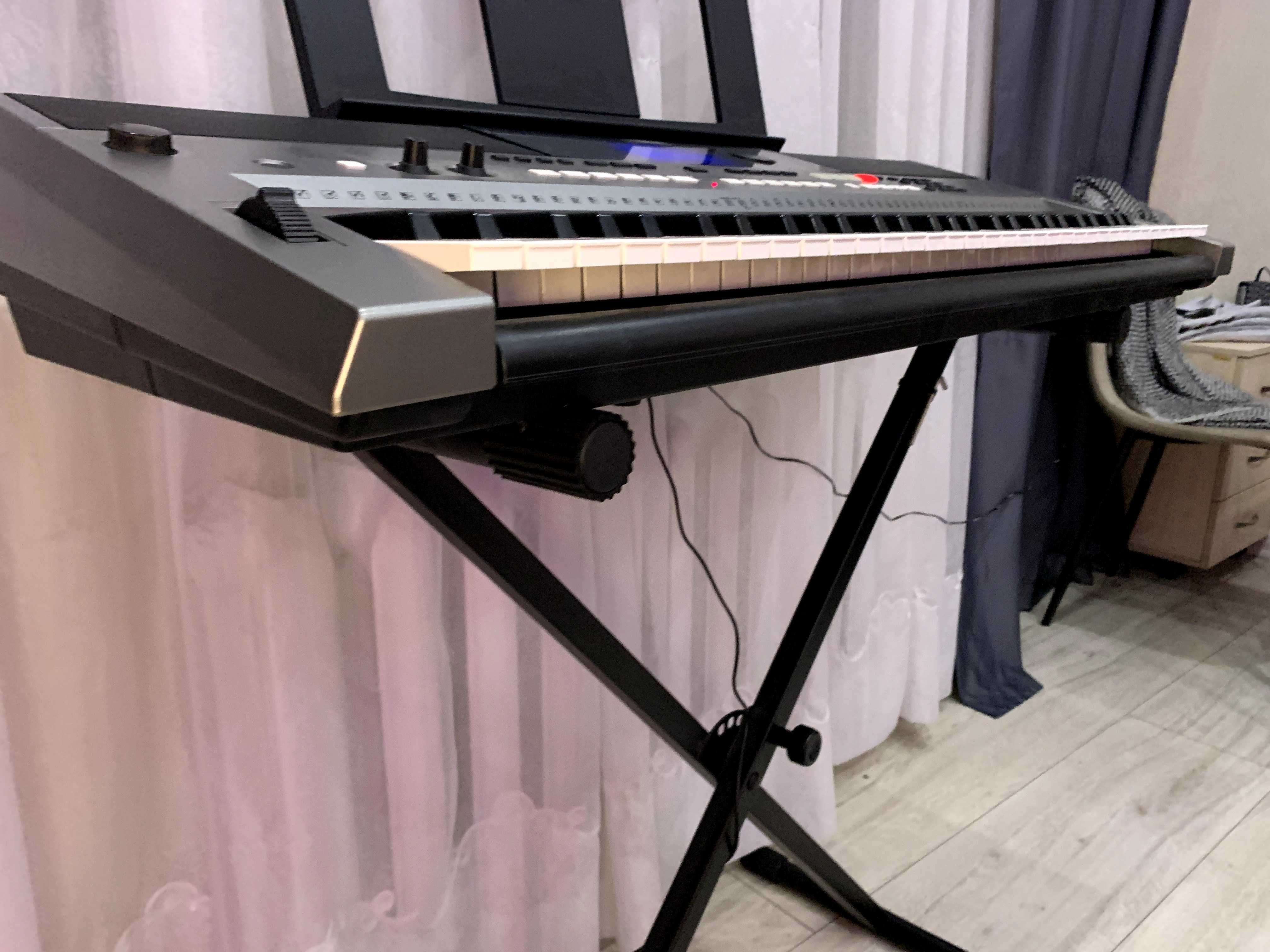 YAMAHA PSR E443 - синтезатор з вражаючим функціоналом