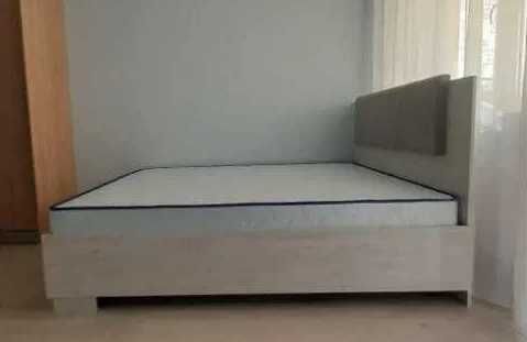 Кровать Вивиан с каркасом под матрас 160*200 см и мягким изголовьем