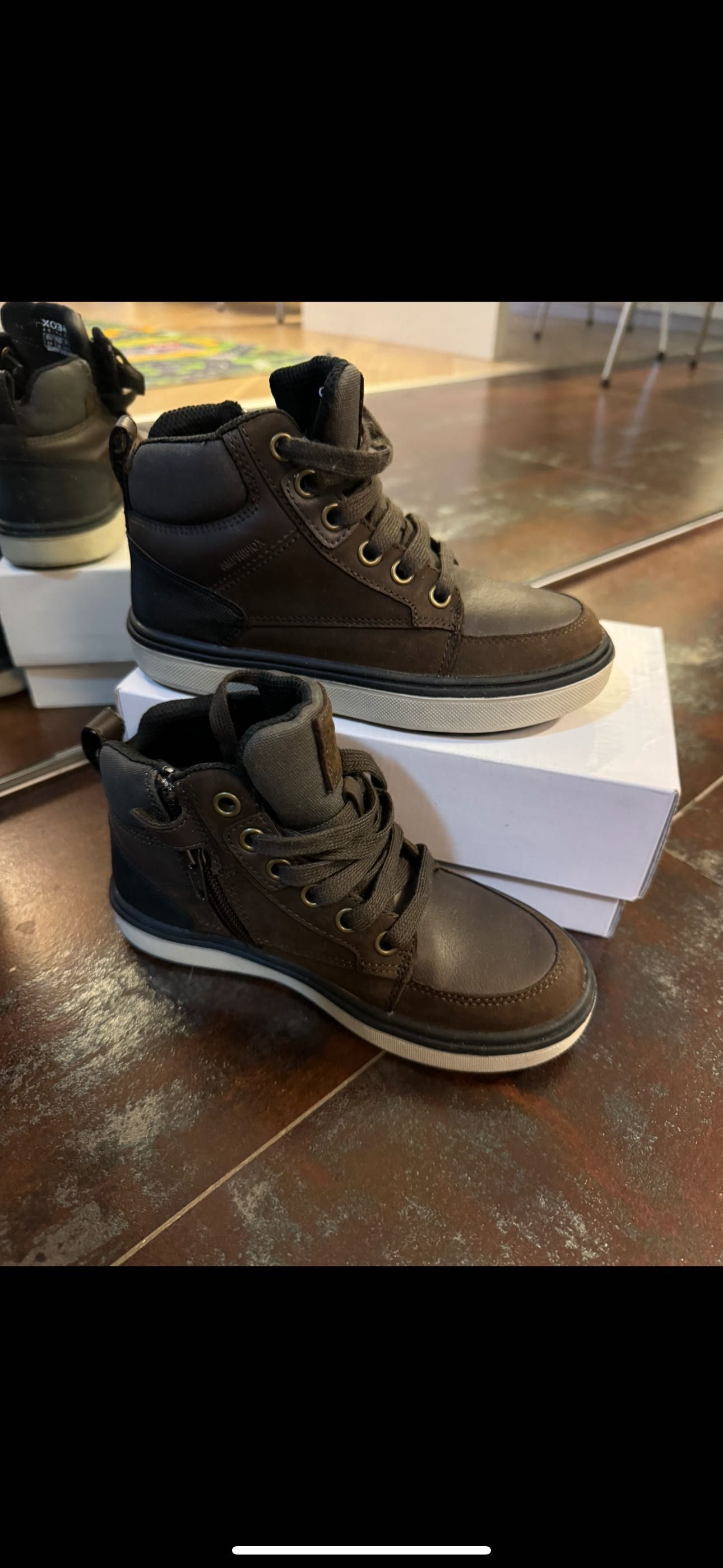 Geox ботинки 30 шкіра, new ballance 38, gucci кросовки