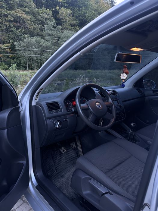 Продається VOLKSWAGEN Golf