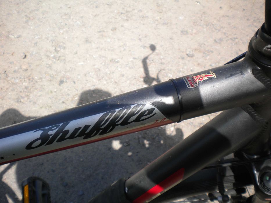 Велосипед дорожный. фирмовый.