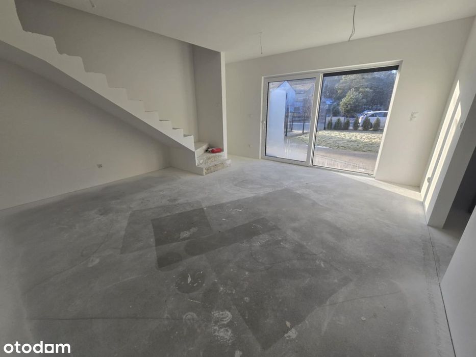 Do sprzedania apartament II- poziomowy w Oborze