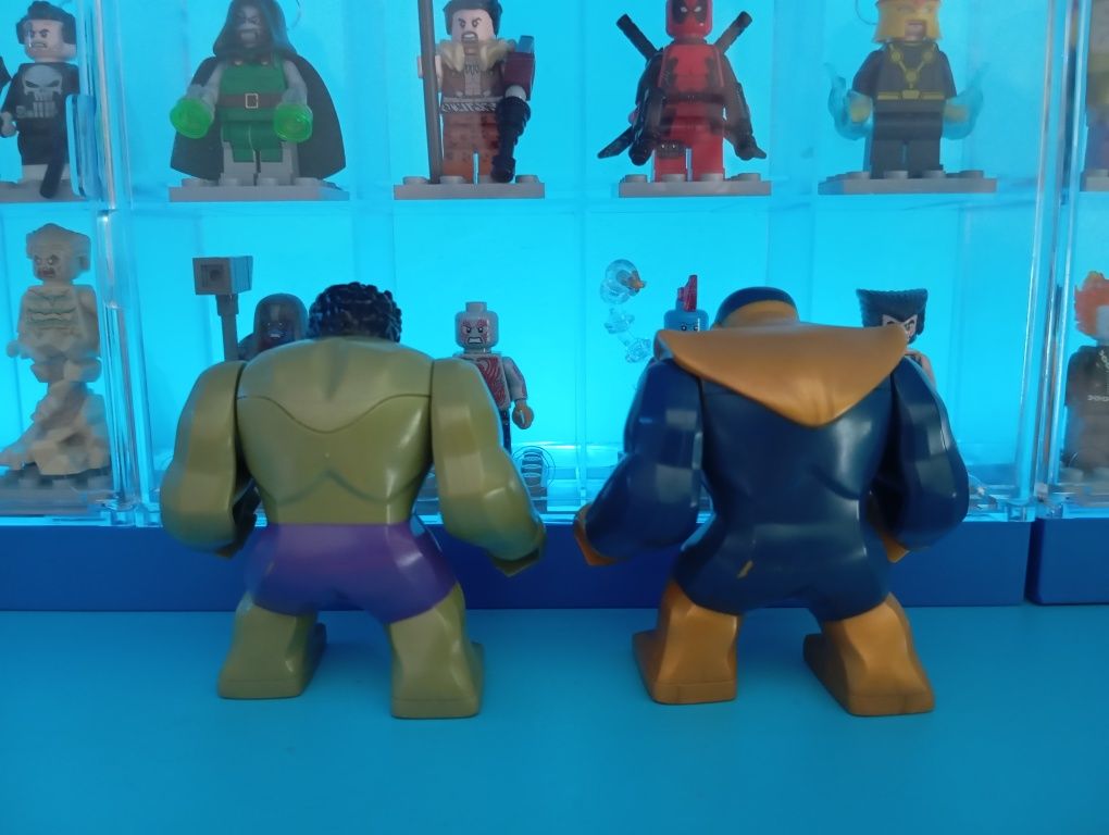 Figurki lego Marvel Hulk oraz thanos