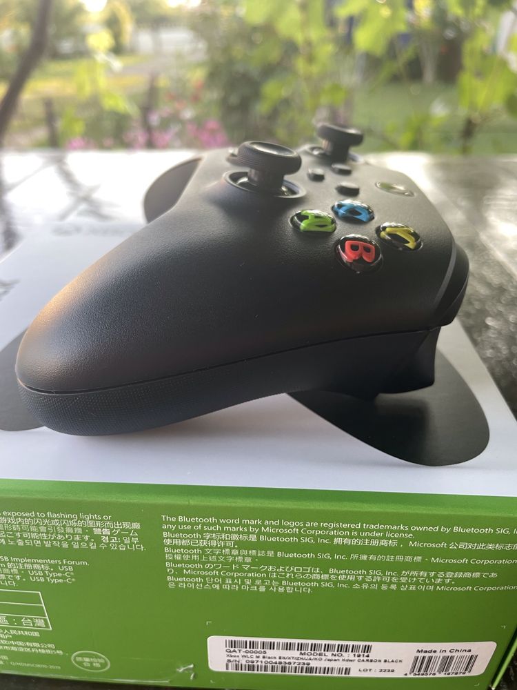 Геймпад Xbox Controller Series X/S, має проблеми із лівим стіком