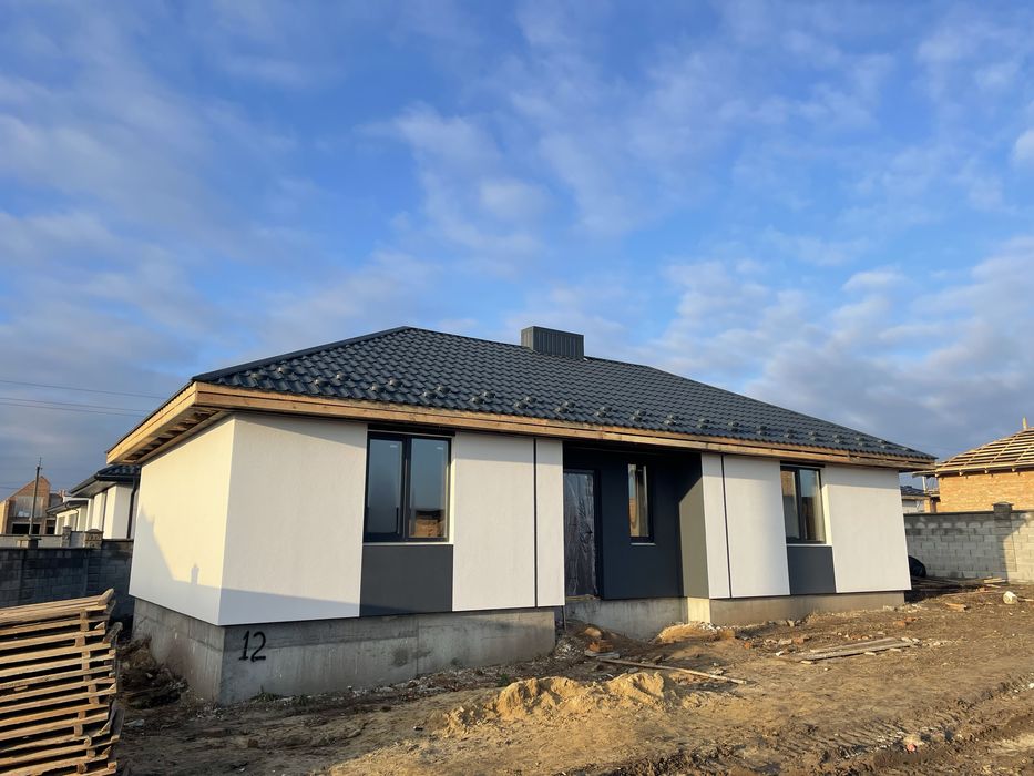 Окремий Будинок на Льонокомбінаті з Міськими Мережами