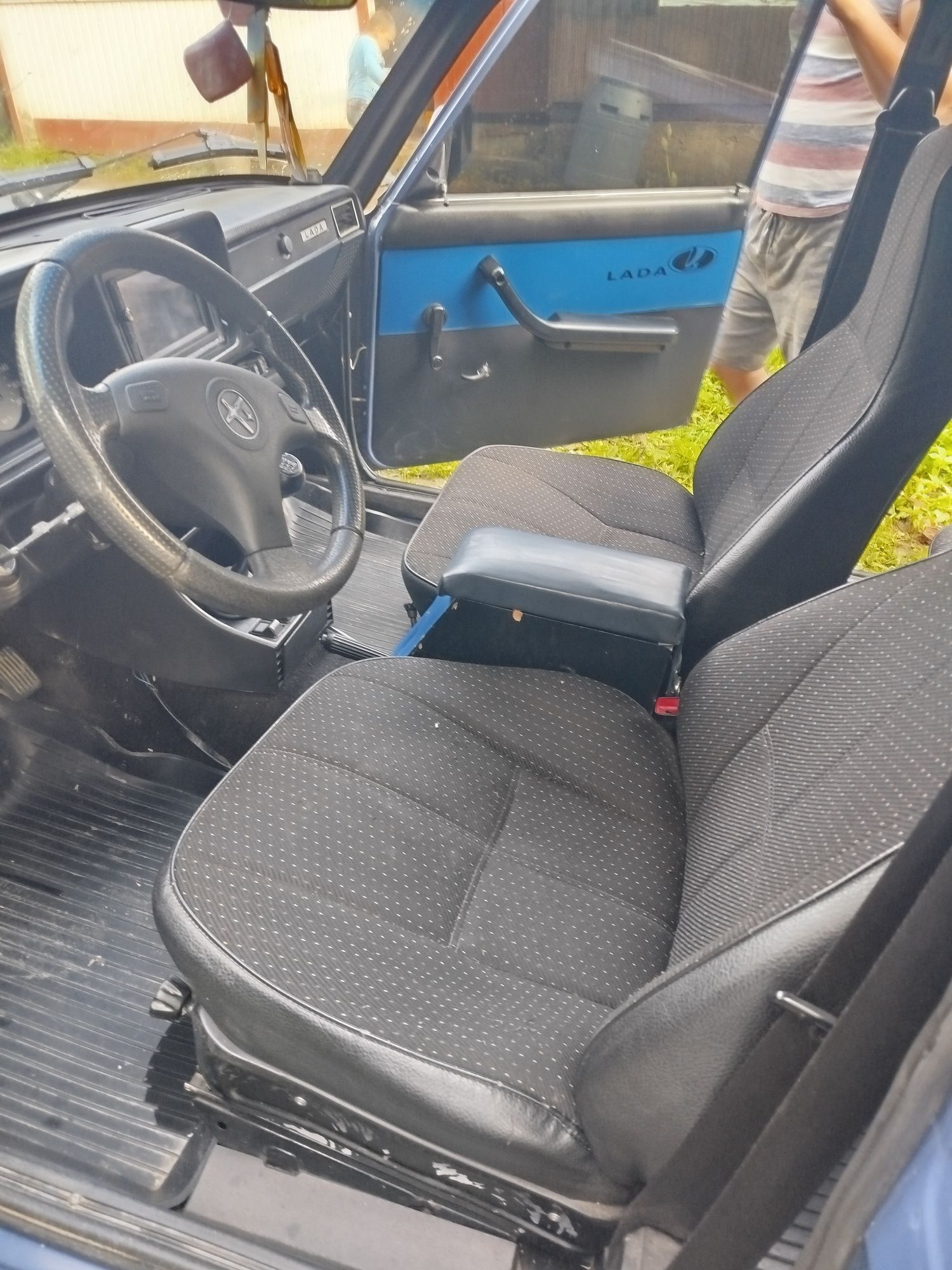 Автомобіль Lada 2107